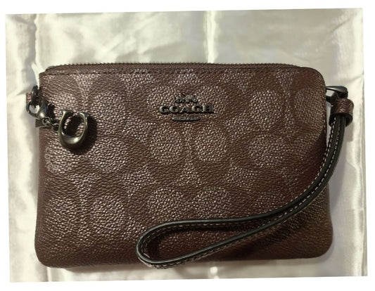 Coach Corner Zip Wristlet